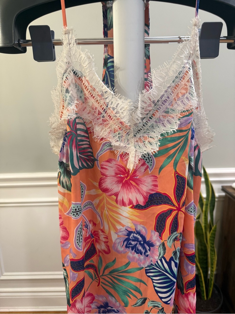 Violet + Claire Tropical Lace Camisole Tank Top M